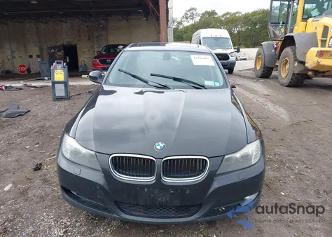 2011 BMW 328I xDrive из США, поврежденный, VIN WBAPK7C55BA821131